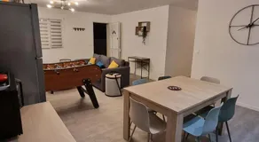 Maison climatisée " Pac-Man" entre collègues, amis, famille - barbecue - Netflix - Prime - Baby foot 50cts - jusqu'à 9 personnes - - Image 5
