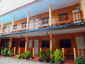 Tamarind Guesthouse - Image 5