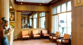 Suriwong Chumphon Hotel - Image 5