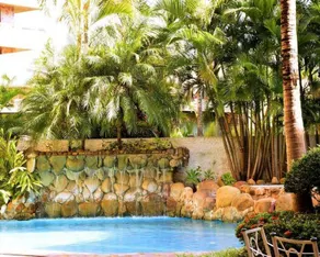 Yotau All Suites Hotel - Image 4