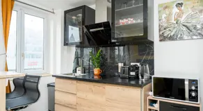 Paris Homestay of Dreams - Image 2