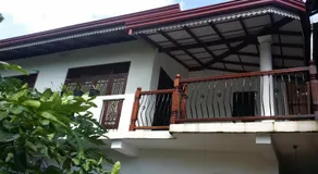 Dumi House - Image 4