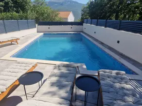 Two Bedroom Apartment with Terrace and Swimming pool - Image 4