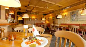 Restaurant & Hotel Baumhaus Hagen - Image 2