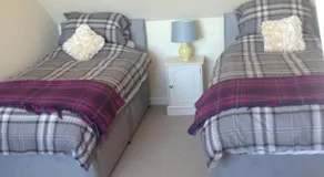 Acorn Apartment - Image 4