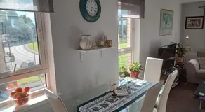2-bed spacious apartment - Image 4