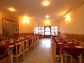 Clifftop Club - Image 3
