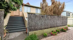The Golden Key Henley Beach - Image 5