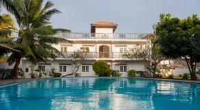 Navro Beach Resort - Image 4