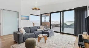 Contemporary Seaside Escape - Image 2