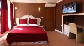Hotel Green Garden - Image 2