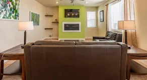 Spacious Four-Bedroom Retreat in Peyton - Image 3