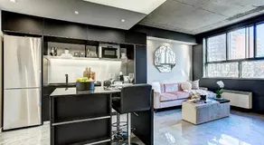 Pierce Boutique Apartments by Simplissimmo - Image 3
