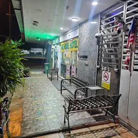 One Home Hotel - Image 3