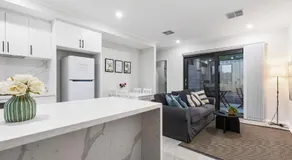 Corporate House for Professionals-Private Room-Shared Common Areas-Walk to Curtin University - Image 2