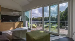 Floating House Embé Experience - Image 2