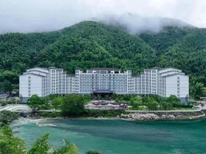 LIJIANG SOURCE RESORT HOTEL - Image 3
