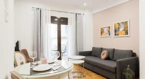 Nicholas Point Apartments and Rooms - Image 5