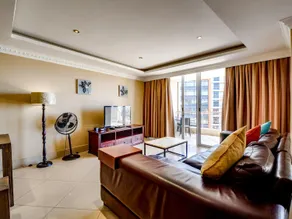 2 Bedroom Luxury Apartment - Image 4
