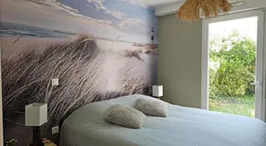 Sabrina, Wi-Fi, garden, sleeps 4, and beach - Image 5