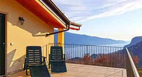 Teresa Campi Apartments Lake view by Gardadomusmea - Image 4