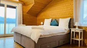 Lake View Residence - Image 2