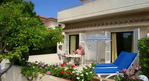Sunbay Apartments - Image 4