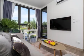 One - Bedroom Apartment Near Beach 2209 - Image 4