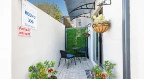 OceanBreeze50 Stylish Garden Route Stay in Central Mossel Bay - Image 5