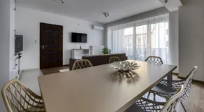 Villa Oliver 2 Budapest - Image 2