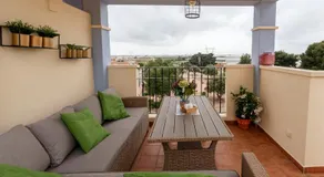 Ático con terraza-solárium y piscina 4-6 personas WIFI A/C - Image 3