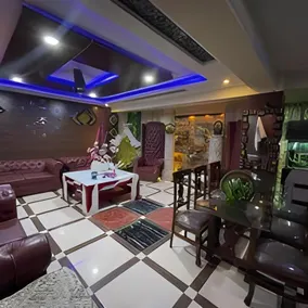 Metro Hotel - Image 3