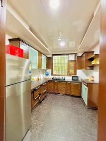 Aloha! Pvt Room in a Cozy 3BHK - Image 3