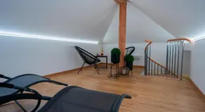 PJ Hotel Cerklje - 5min to Airport - Free Parking - Image 3
