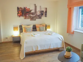 Peaceful Couples Getaway - Image 2