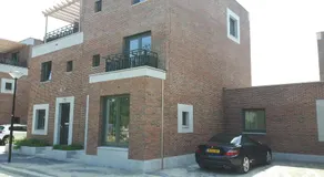 B&B Modern Times - Image 5
