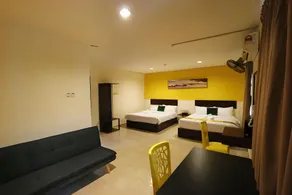 Swing & Pillows - Golden Roof Hotel Falim, Ipoh - Image 3