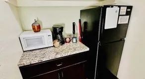 Treetop Condo in Yosemite-Sleeps 6-Balcony - Image 3