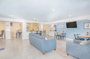 Casa Bella Inn and Suites - Image 4