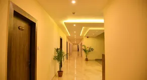 SILVER REGENCY - Image 4
