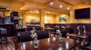 Hotel am Wilhelmsplatz - Image 4