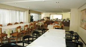 Omiros Hotel - Image 3