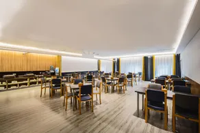 Home Inn Shenyang Sanhao Street Shengjing Medical University 2nd Hospital - Image 2