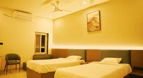 SuitesatN - Image 2