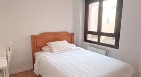 Alcobendas Cómodo y luminoso Un dormitorio - Image 1
