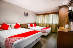 OYO 106 Beach Hotel - Image 2
