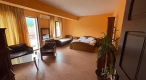 Hotel Paradise - Image 2