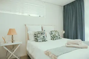Lovely 2 bed apartment at the Sibaya Precinct - Image 2