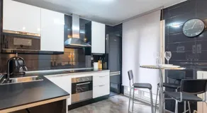 Bilbao Sarriko - Deusto by Aston Rentals - Image 2