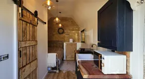 The Little Mews - Image 3
